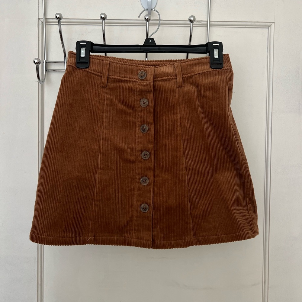 FOREVER 21 CORDUROY MINI SKIRT